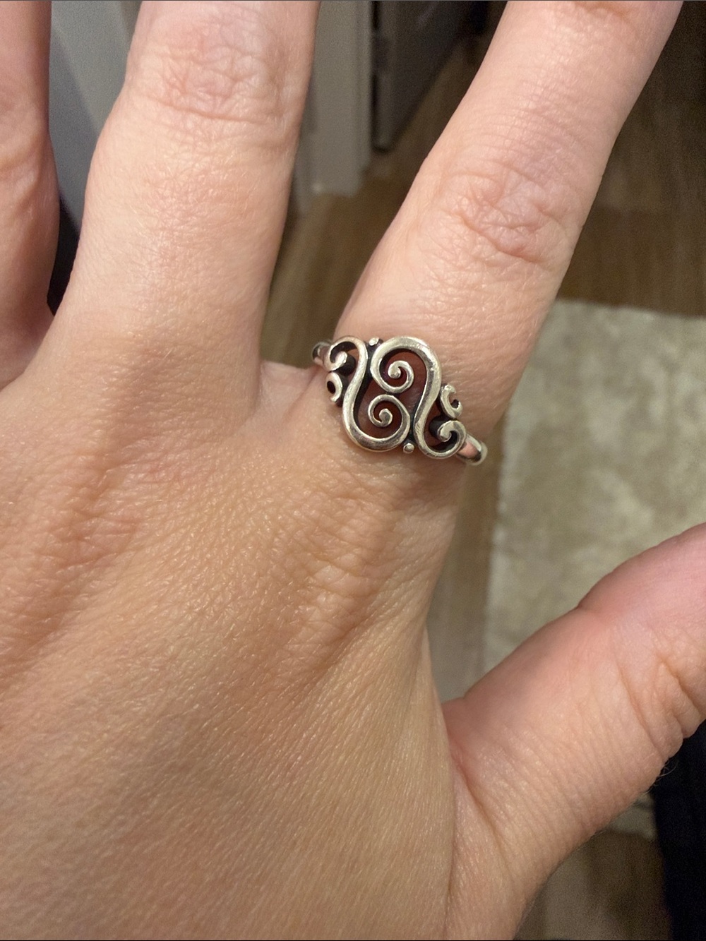 James Avery Sterling Silver Swirl Band Ring - Size 8